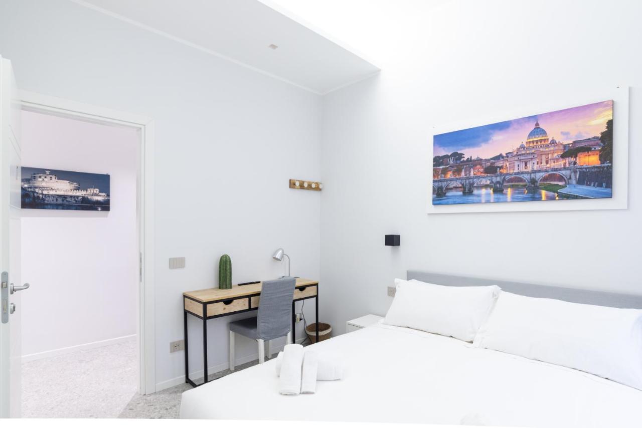 White Home Suite And Rooms Roma Ngoại thất bức ảnh