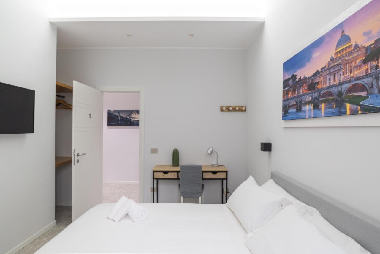 White Home Suite And Rooms Roma Ngoại thất bức ảnh