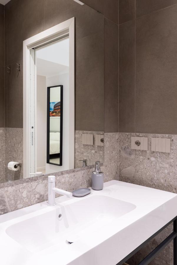 White Home Suite And Rooms Roma Ngoại thất bức ảnh