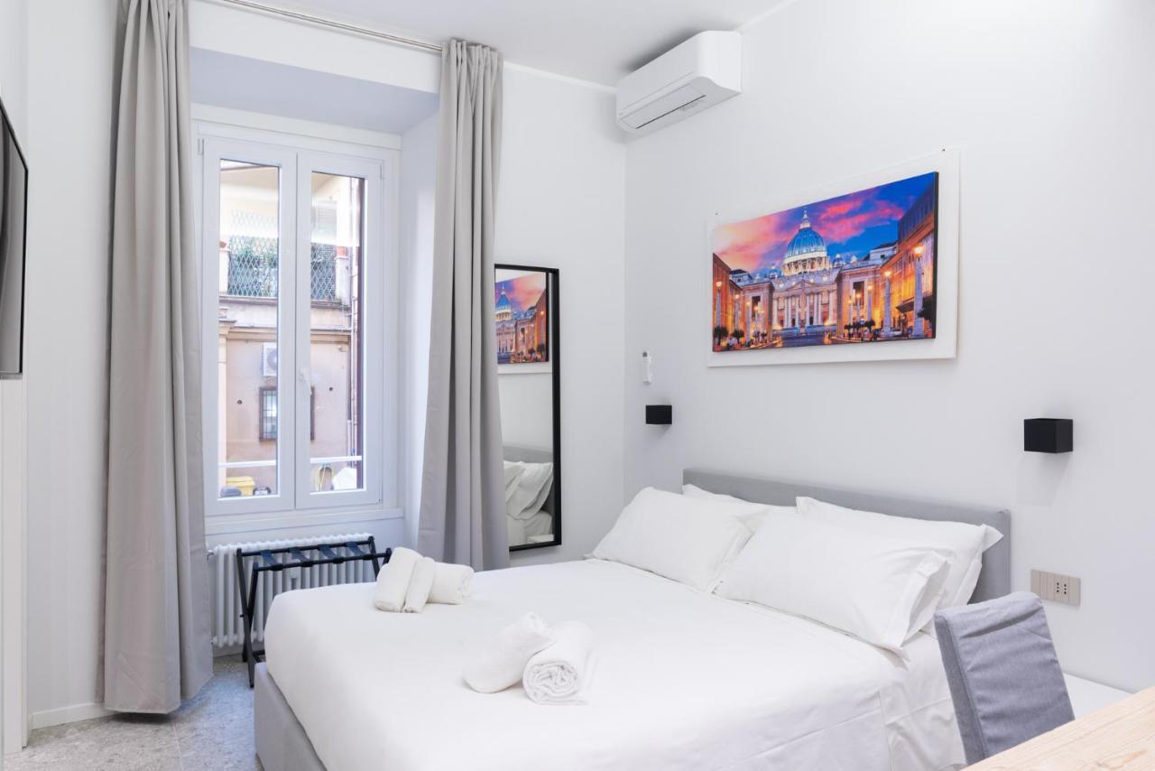 White Home Suite And Rooms Roma Ngoại thất bức ảnh